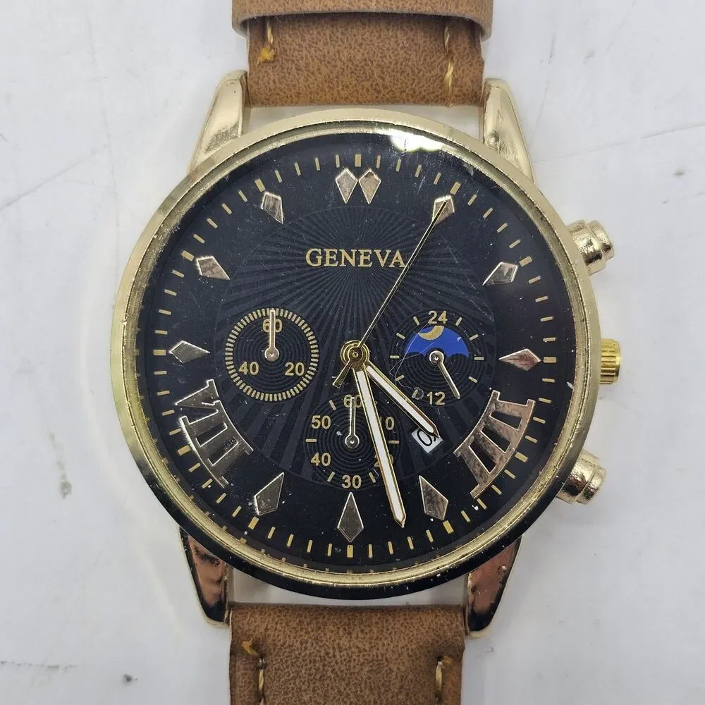 Geneva Mens Watch Brown Leather Band Runs Great